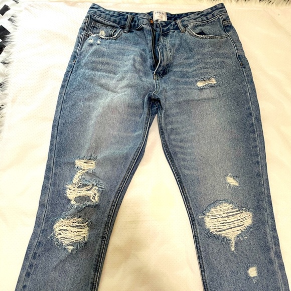 Denim distressed jeans - Picture 1 of 8